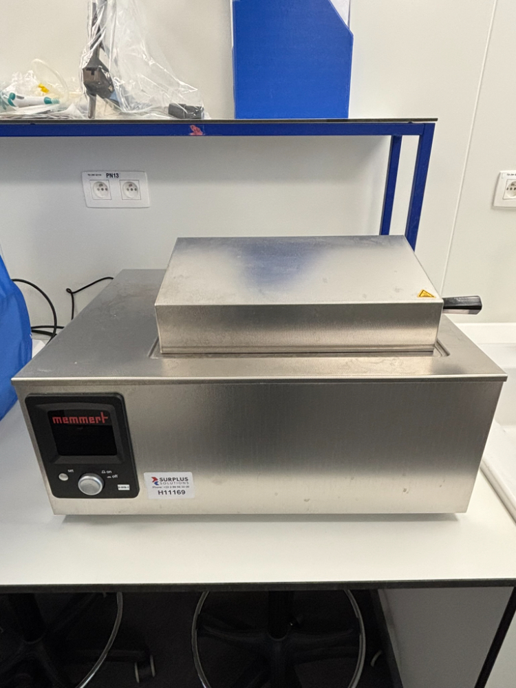 Image of Memmert WNB14 Water Bath